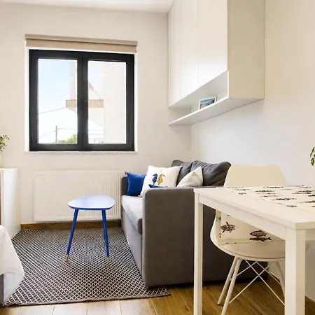 Olive & Sea - Modern Near * Kali