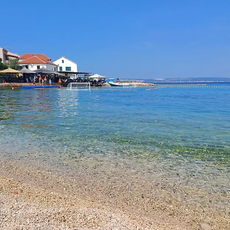 Olive & Sea - Modern Near *