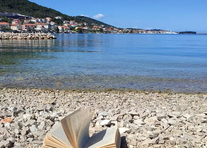 Olive & Sea - Modern Near Апартаменты